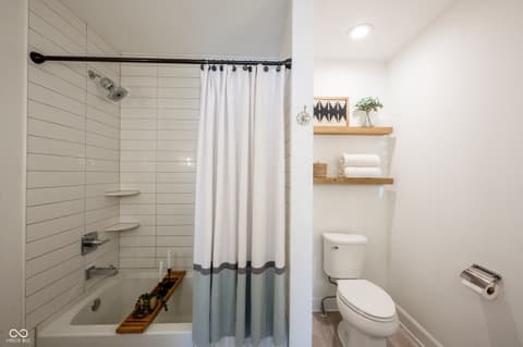 Photo of 267 Iowa Street, Indianapolis, IN