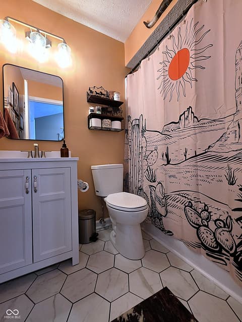 Photo of 148 Sugarwood Lane, Avon, IN