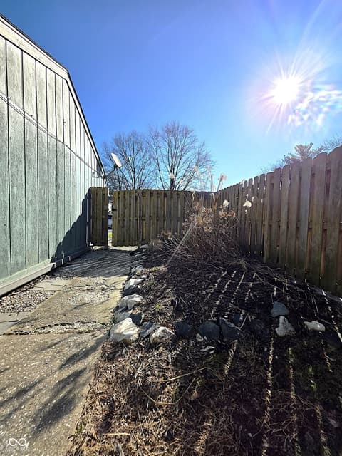 Photo of 148 Sugarwood Lane, Avon, IN