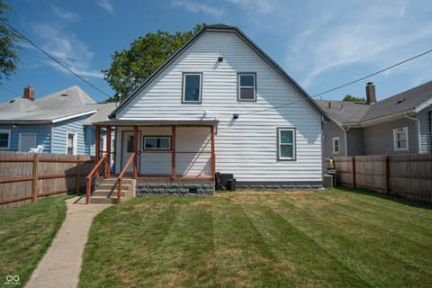 Photo of 2227 Sycamore Street, Terre Haute, IN