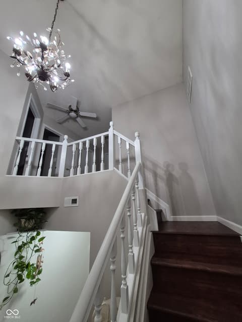 Stairs — 925 Mallory Parkway, Franklin, IN