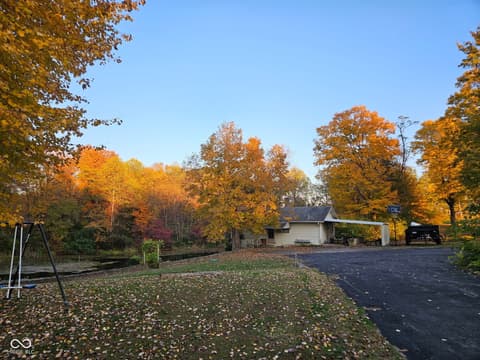 Photo of 2696 S County Road 180 E, Greensburg, IN
