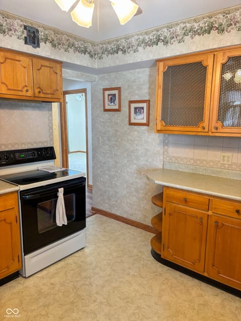 Photo of 2696 S County Road 180 E, Greensburg, IN