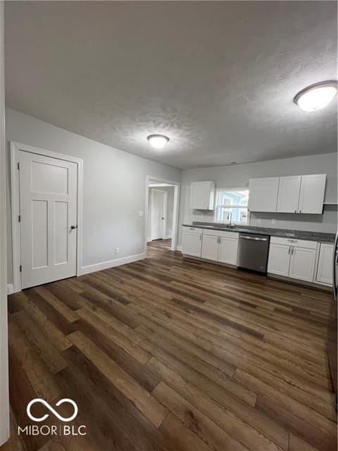 Photo of 307 E Wall Street, Advance, IN