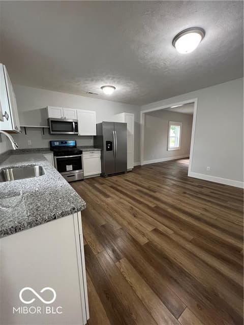 Photo of 307 E Wall Street, Advance, IN