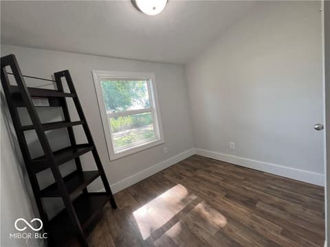 Photo of 307 E Wall Street, Advance, IN