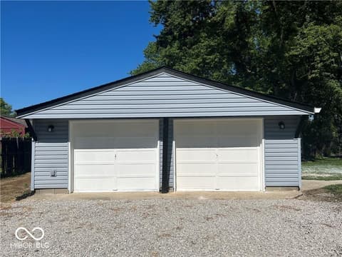 Photo of 307 E Wall Street, Advance, IN