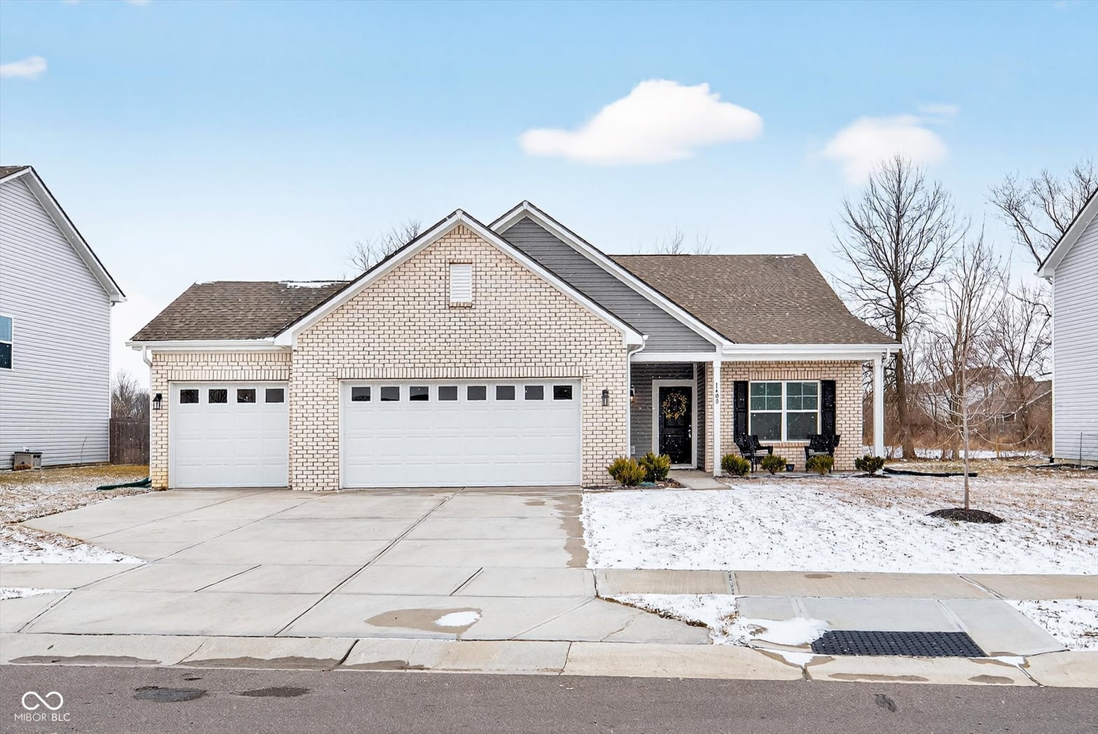 Photo of 1408 Crabapple Road, Franklin, IN