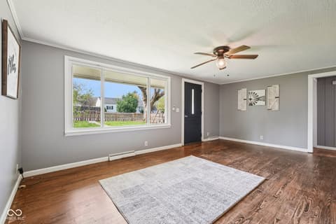 Foyer at 170 E Elm Street, Morgantown, IN