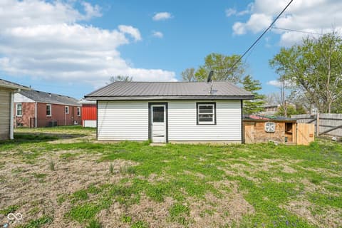 Out Buildings — 170 E Elm Street, Morgantown, IN