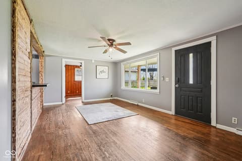 Foyer at 170 E Elm Street, Morgantown, IN