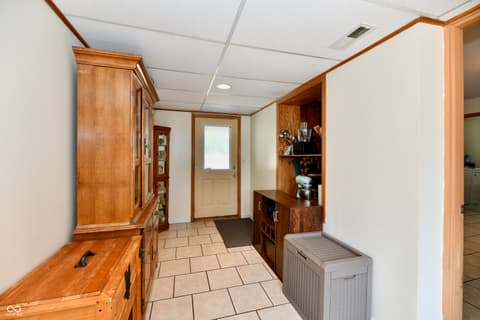 Foyer at 4020 S Lynhurst Drive, Indianapolis, IN