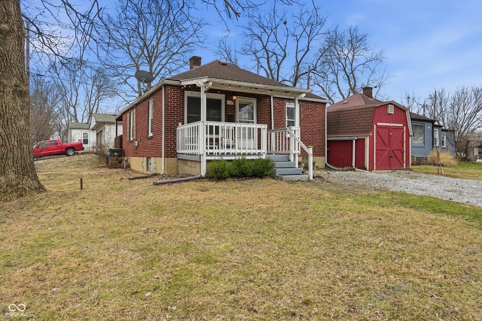 Photo of 1237 E Pleasant Run Parkway South Drive, Indianapolis, IN