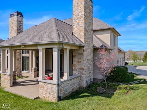 Photo of 1023 Westview Point Drive, Columbus, IN