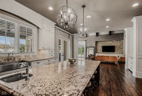 Photo of 1023 Westview Point Drive, Columbus, IN