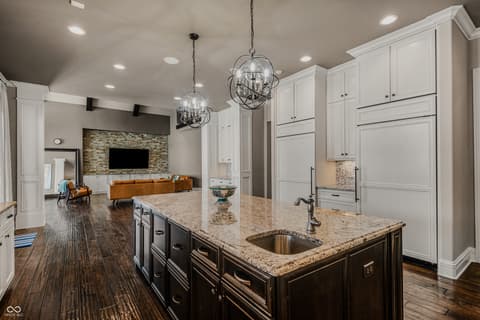 Photo of 1023 Westview Point Drive, Columbus, IN
