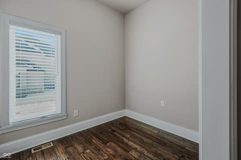 Photo of 1023 Westview Point Drive, Columbus, IN