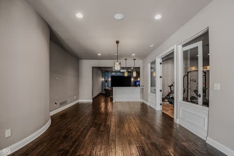 Photo of 1023 Westview Point Drive, Columbus, IN