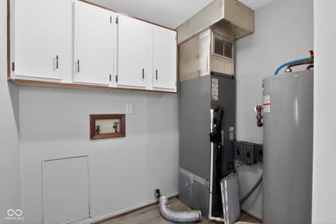 Laundry room at 5508 Armstrong Drive, Indianapolis, IN
