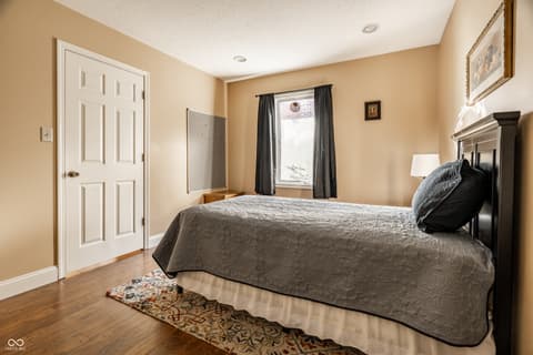 Photo of 373 Exeter Court, Greenwood, IN