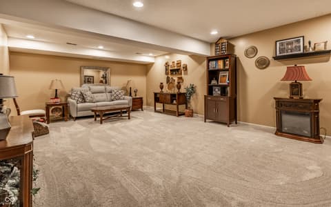 Photo of 373 Exeter Court, Greenwood, IN