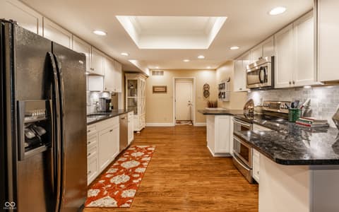 Photo of 373 Exeter Court, Greenwood, IN
