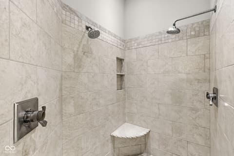 Primary bathroom at 14795 Macduff Drive, Noblesville, IN