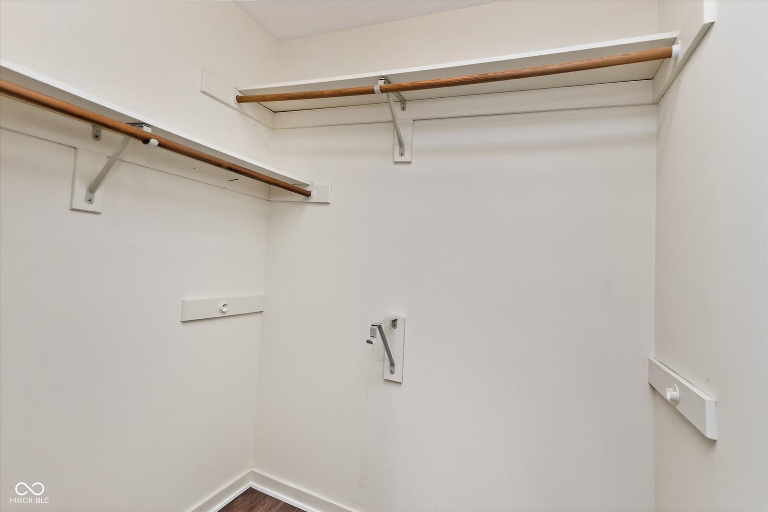 Walk In Closets