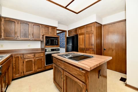 Photo of 579 Ridge Road, Greenwood, IN
