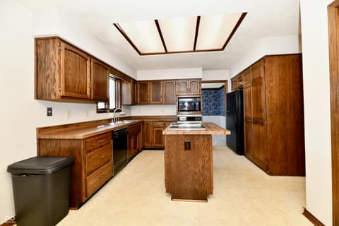 Photo of 579 Ridge Road, Greenwood, IN