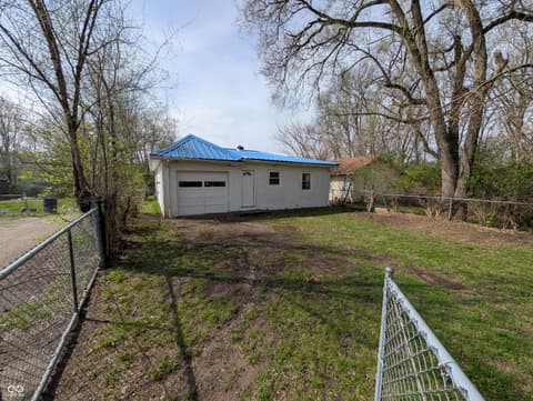 Photo of 1720 W 24th Street, Anderson, IN