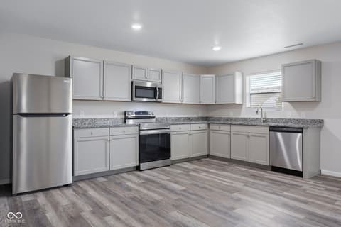 Kitchen at 476 Bourneside Drive, Greenfield, IN