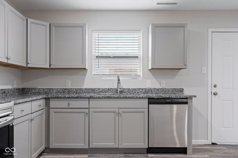 Kitchen at 476 Bourneside Drive, Greenfield, IN