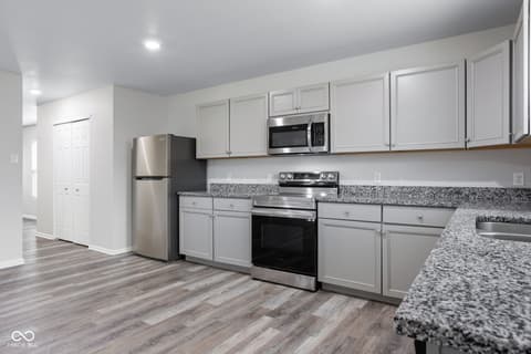 Kitchen at 476 Bourneside Drive, Greenfield, IN