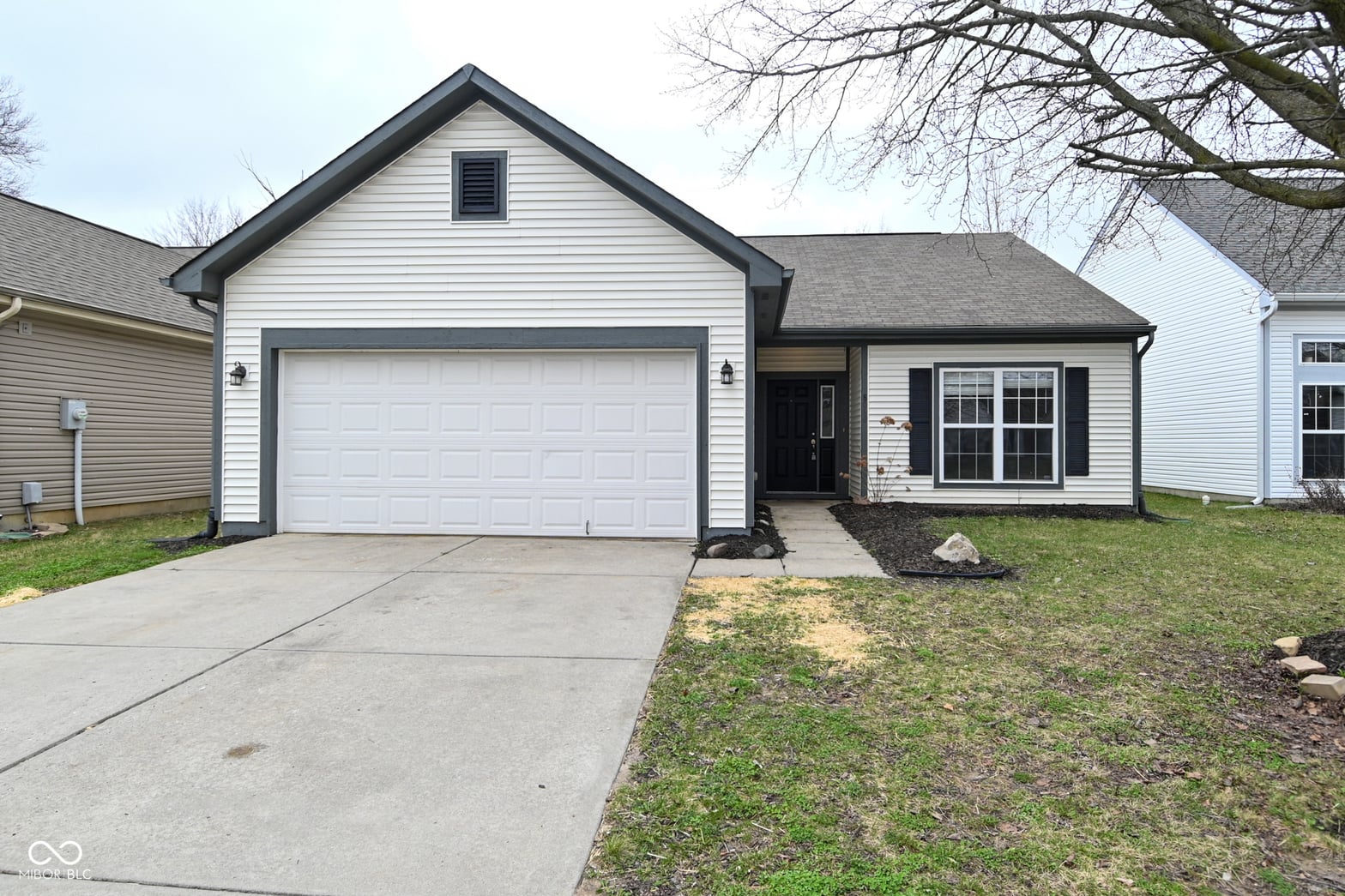 Photo of 8060 Chesterhill Way, Indianapolis, IN