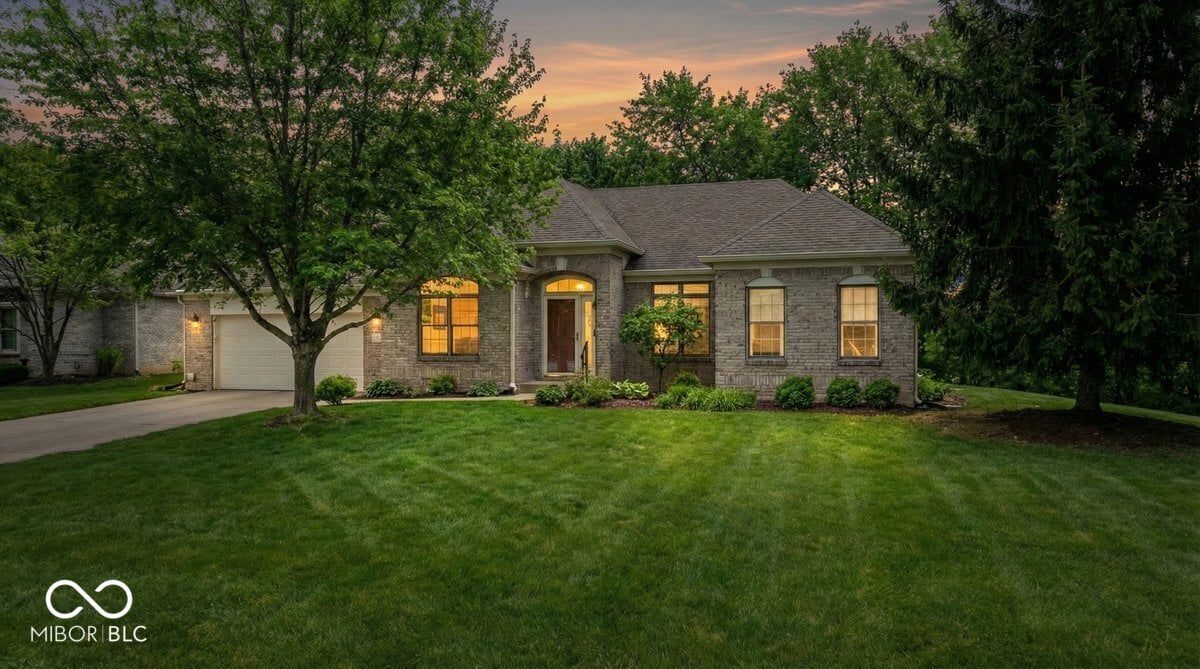 Photo of 10057 Pyrite Court, Noblesville, IN