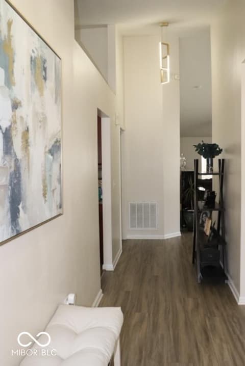 Photo of 528 Dylan Drive, Avon, IN