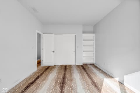 Photo of 958 Tamarack Circle North Drive, Indianapolis, IN