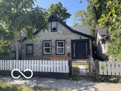 Front exterior at 574 N Pershing Avenue, Indianapolis, IN