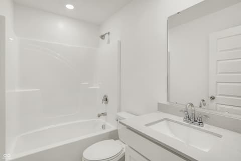 Photo of 2420 Fir Drive, Greenfield, IN
