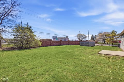 Yard at 8307 Crestview Circle, Avon, IN
