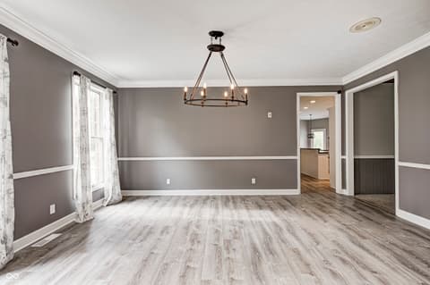 Photo of 695 S St Louis Street, Crawfordsville, IN