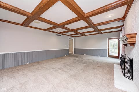 Photo of 695 S St Louis Street, Crawfordsville, IN