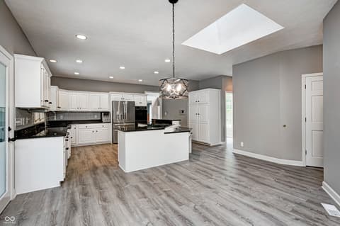 Photo of 695 S St Louis Street, Crawfordsville, IN