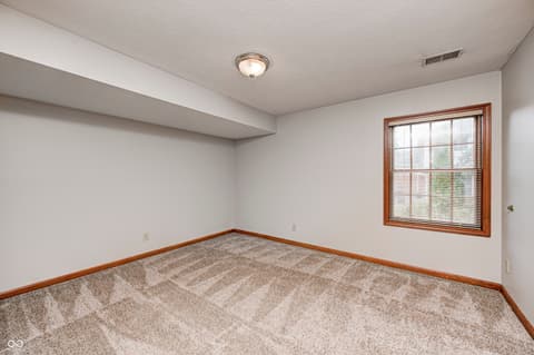 Photo of 695 S St Louis Street, Crawfordsville, IN