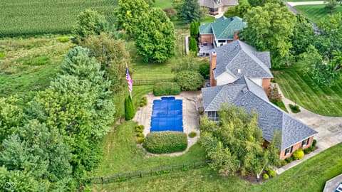 Photo of 695 S St Louis Street, Crawfordsville, IN