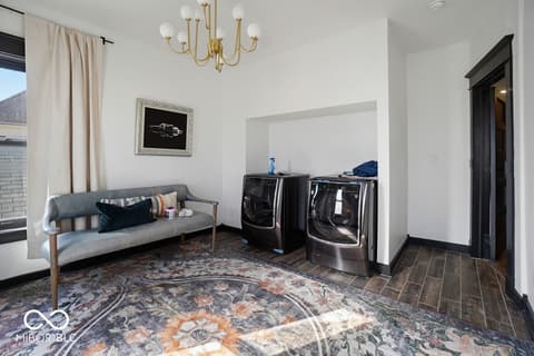 Laundry room at 1808 N Delaware Street, Indianapolis, IN