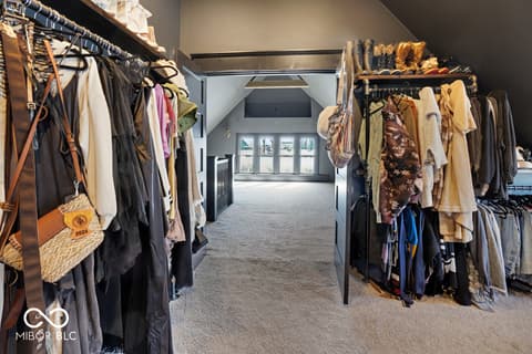 Walk In Closets — 1808 N Delaware Street, Indianapolis, IN