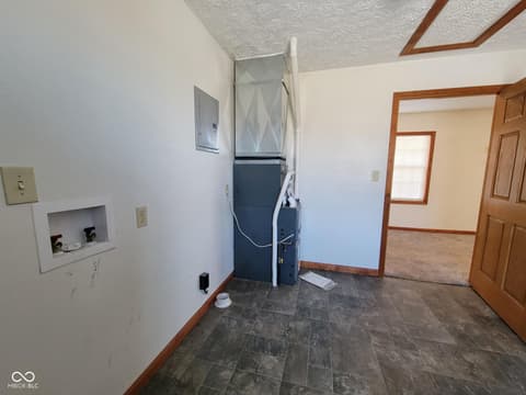 Photo of 1310 N County Road 700 W, North Vernon, IN