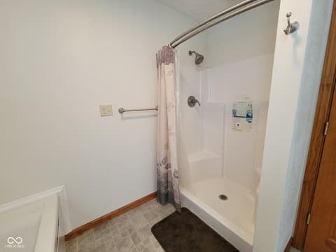 Photo of 1310 N County Road 700 W, North Vernon, IN
